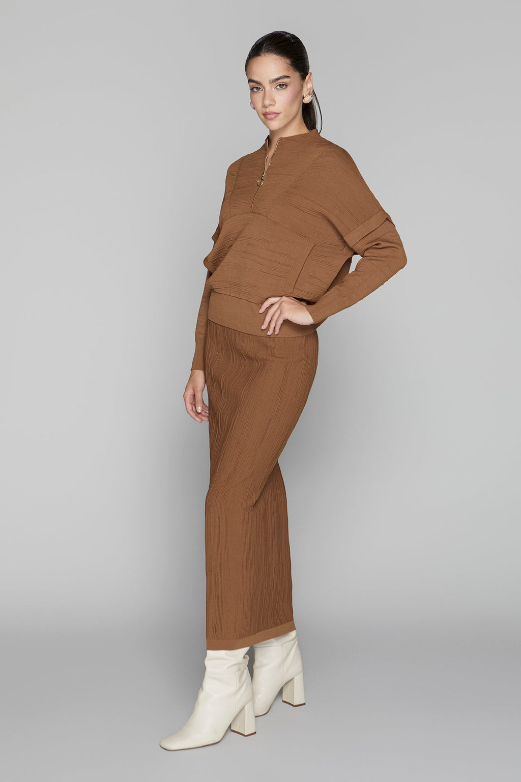 Canton Zip Top in Cinnamon