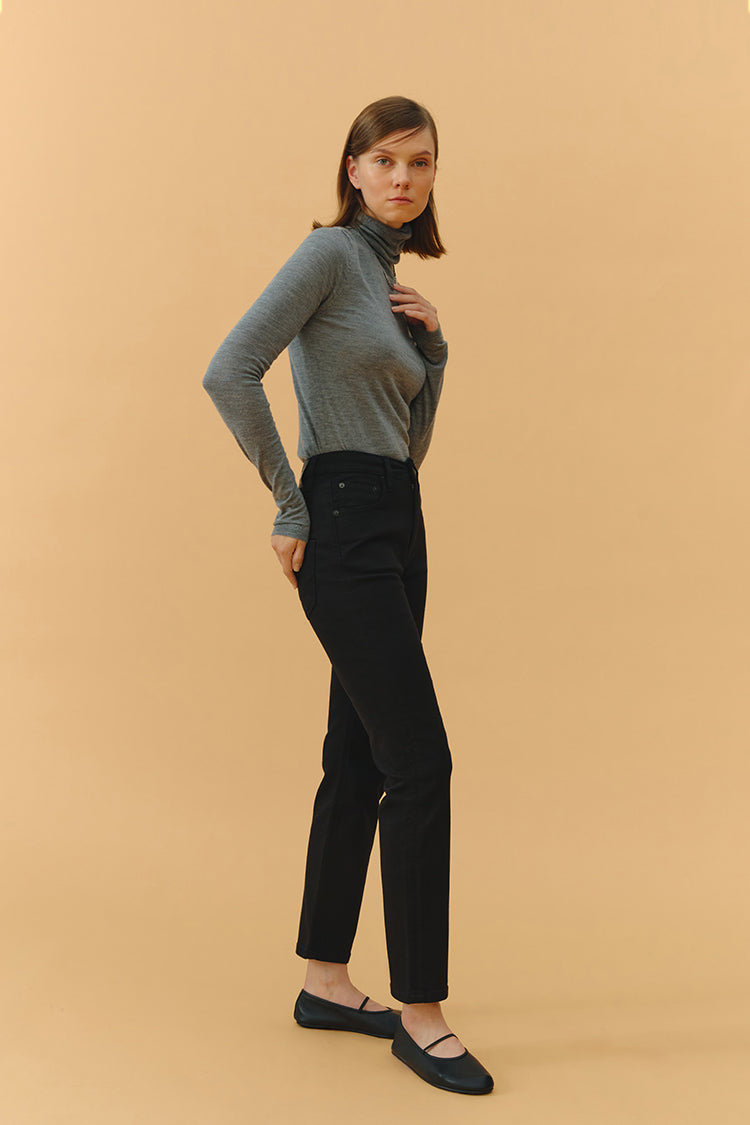 Two Shots High Rise Straight Crop Jeans HJ013
