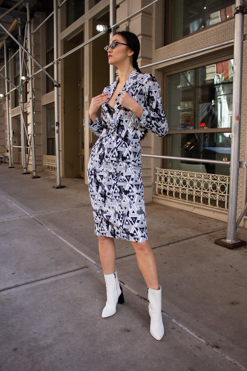 Amour Geometric Pencil Skirt – Stylish Women’s Fitted Skirt