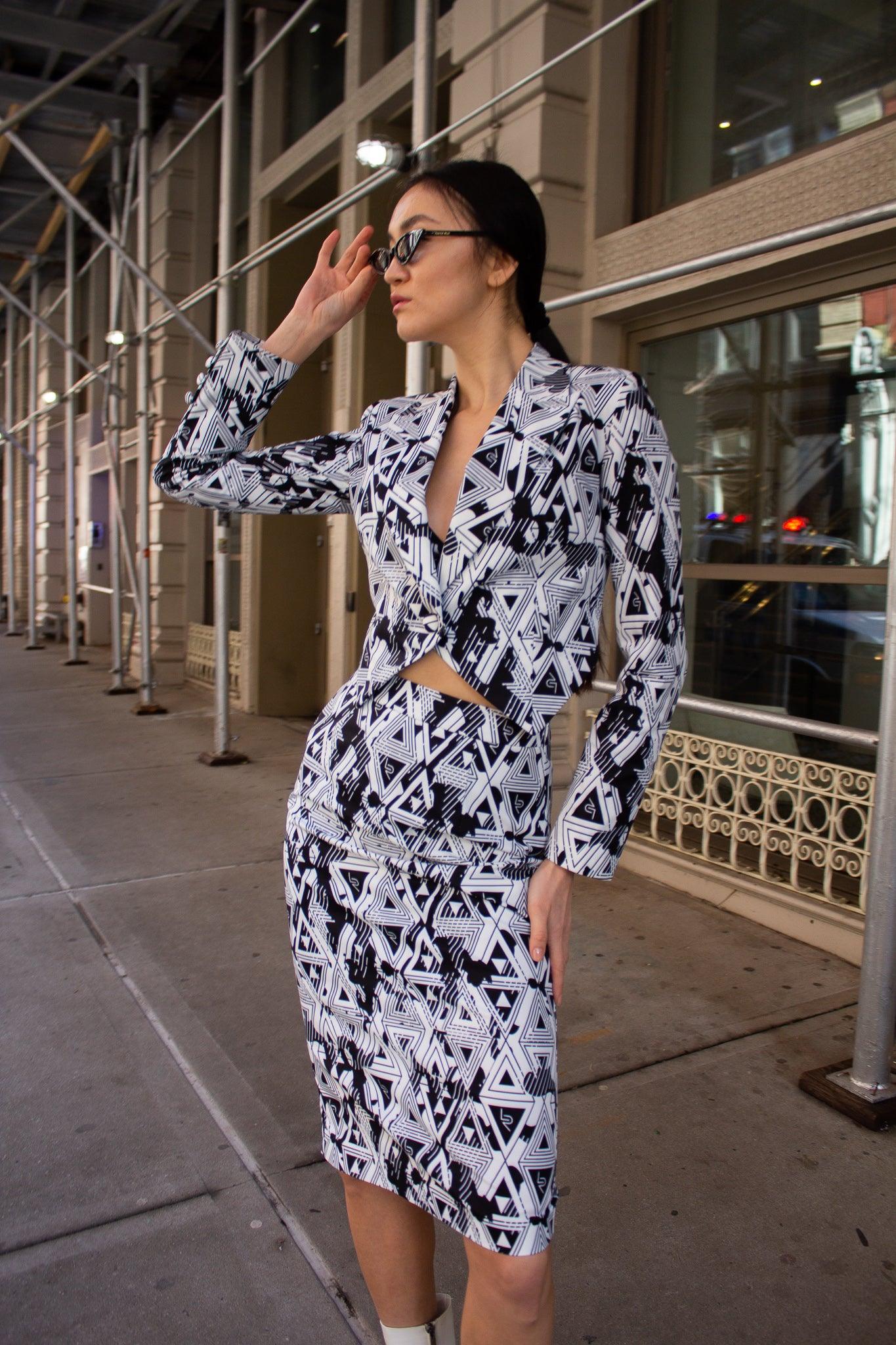 Amour Geometric Pencil Skirt – Stylish Women’s Fitted Skirt