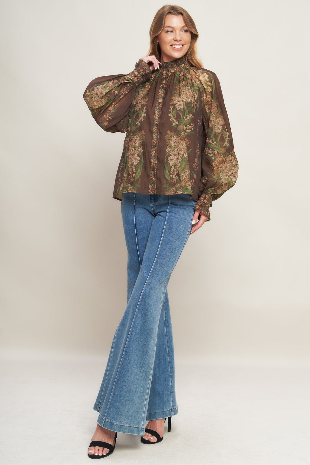 CELEBRITY MOMENT WOVEN TOP