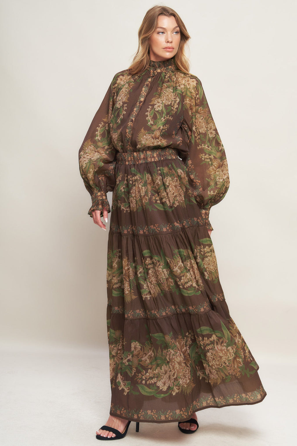 CELEBRITY MOMENT WOVEN TOP