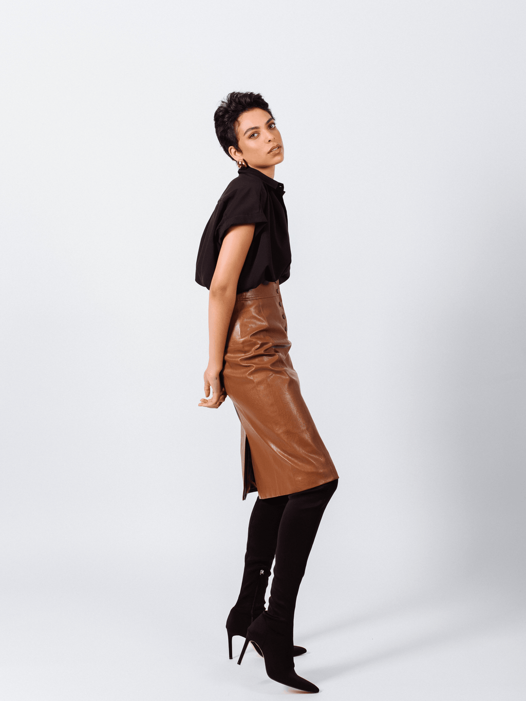 Glossy Brown Vegan Leather Pencil Skirt – Women’s Chic Leather Skirt